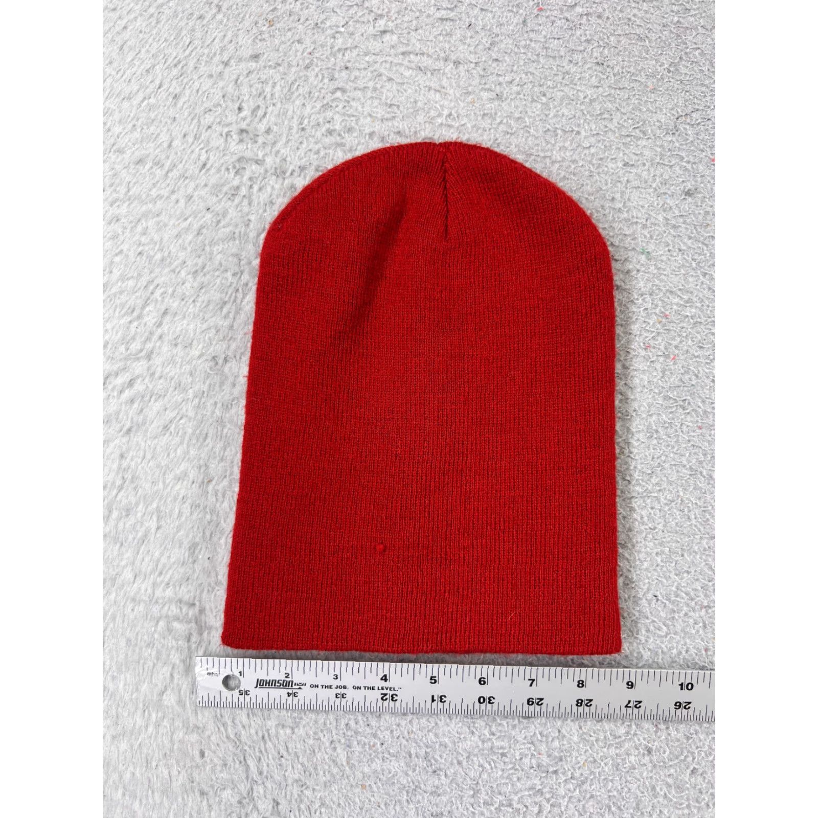 Vintage Unbranded Beanie Adult One Size Red Knit Acrylic Skate Beanie Cap Casual Everyday Winter Mens Womens Boys Girls Size ONE SIZE - 2 Thumbnail
