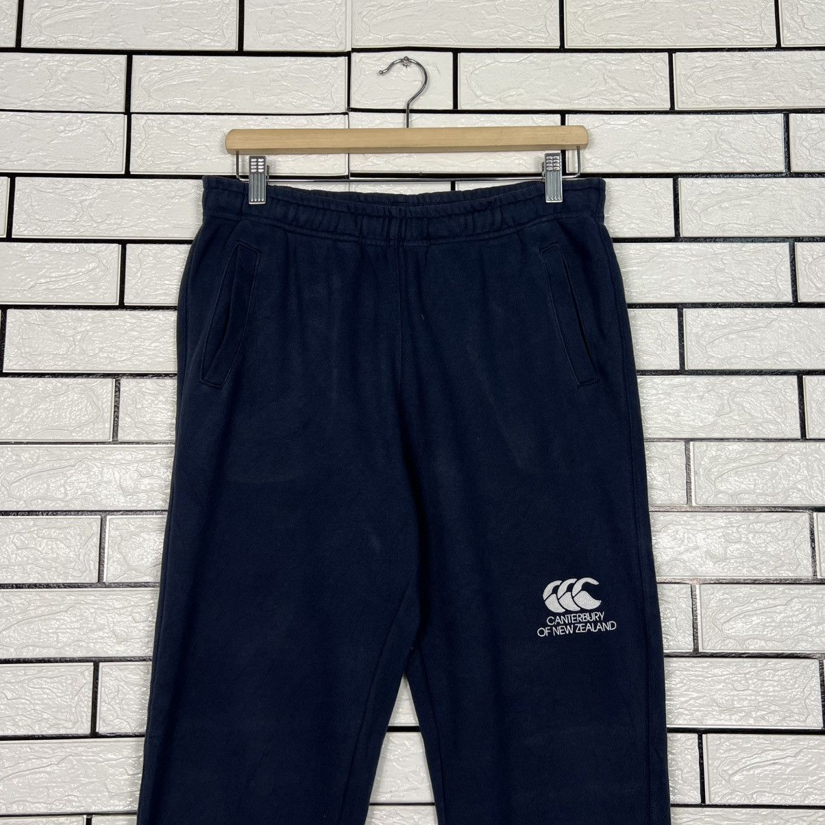 Canterbury of New Zealand Vintage CANTERBURY Embroidered Logo Sweatpant #4165-C191 Size US 30 / EU 46 - 3 Thumbnail