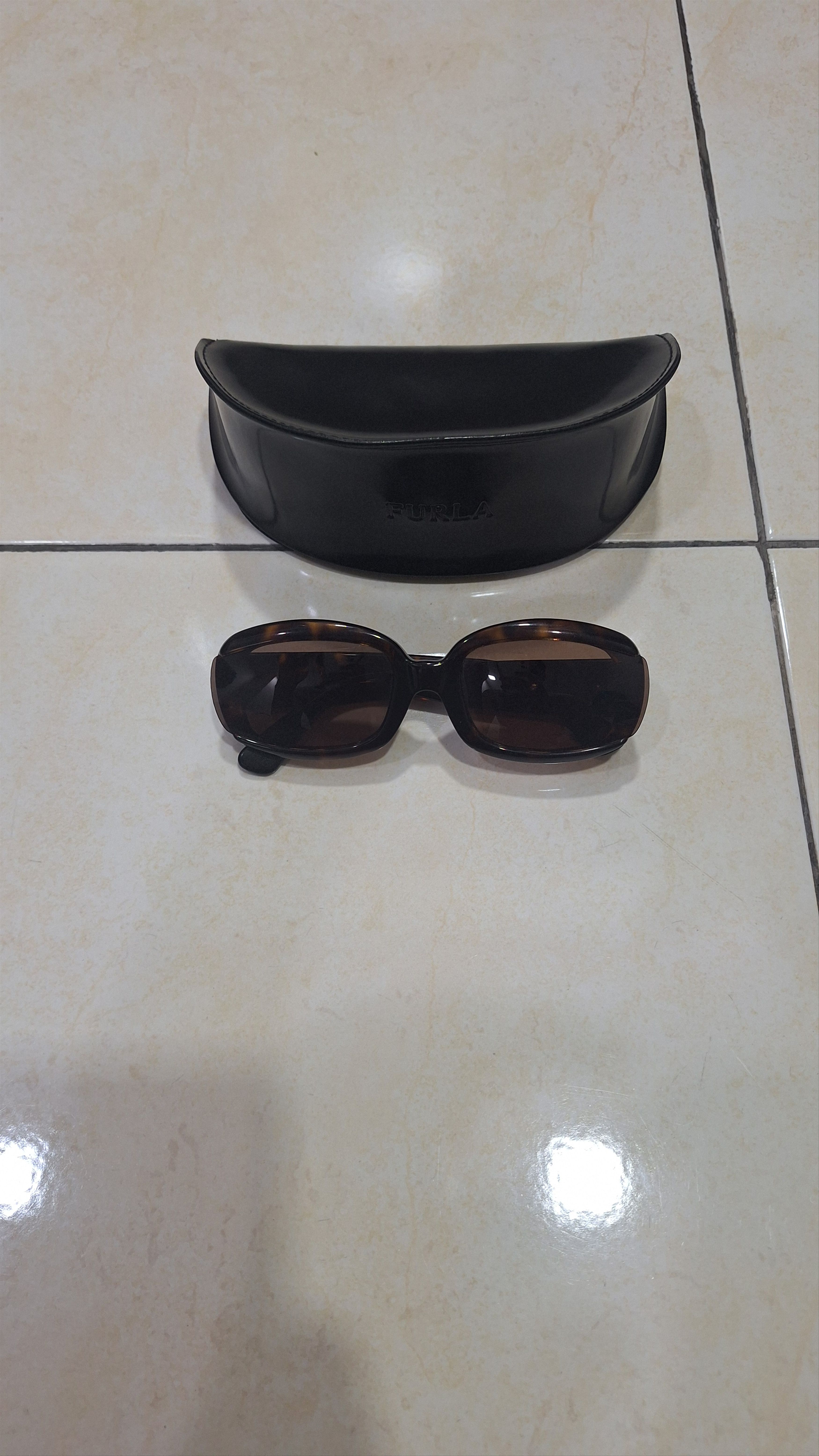 Calvin Klein Vintage Calvin Klein Tortoise x Streetwear x Designer Size ONE SIZE - 1 Thumbnail