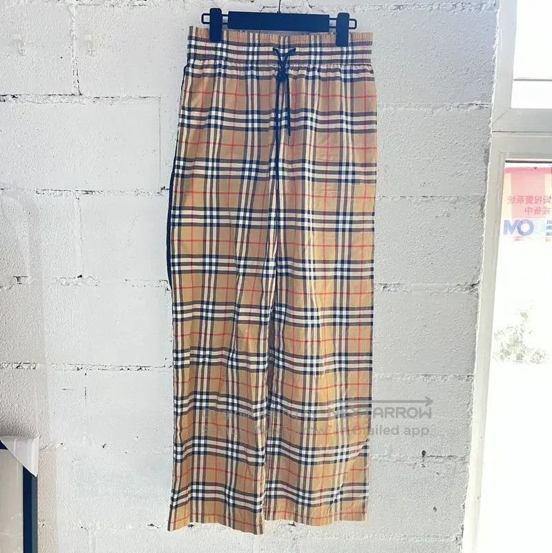 Burberry Burberry Khaki Check Cotton Casual Trousers. Size 23" - 1 Thumbnail