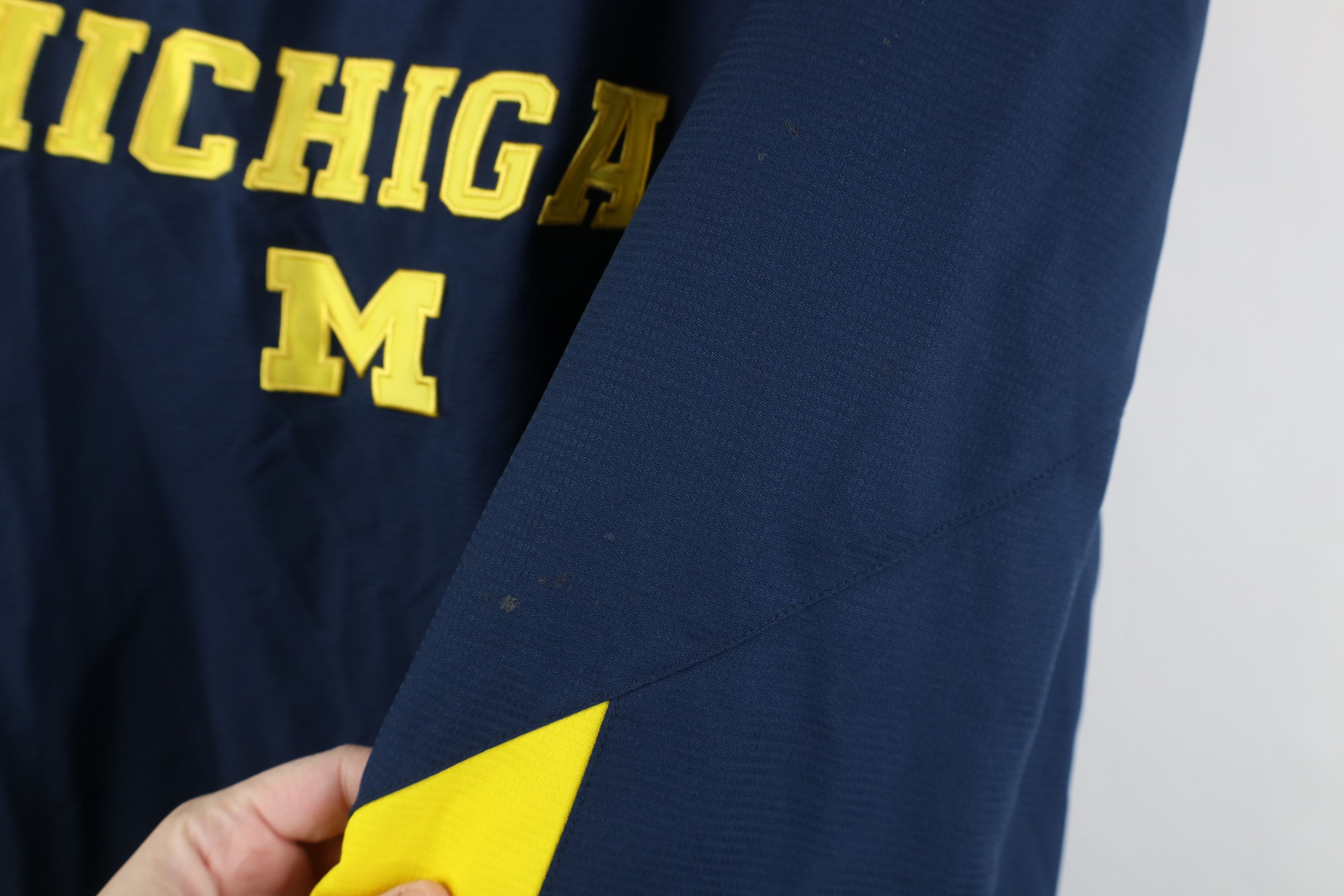 Adidas Adidas University of Michigan Football Windbreaker Jacket Size US XXL / EU 58 / 5 - 7 Thumbnail