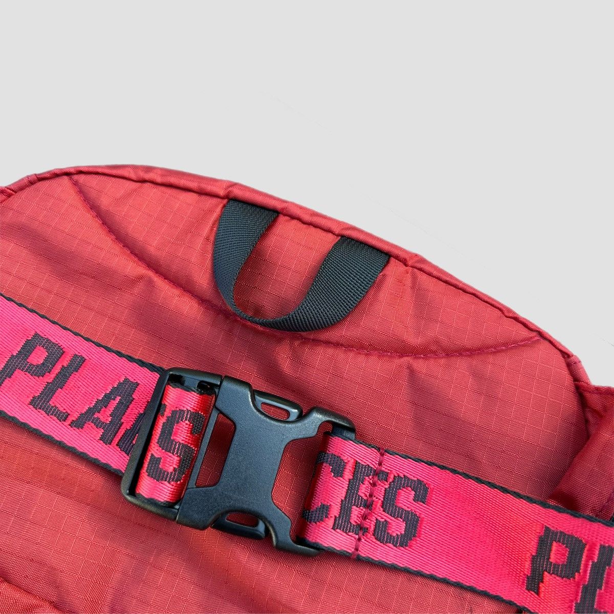 Places + Faces Places + Faces Waist Belt Bag Size ONE SIZE - 4 Thumbnail