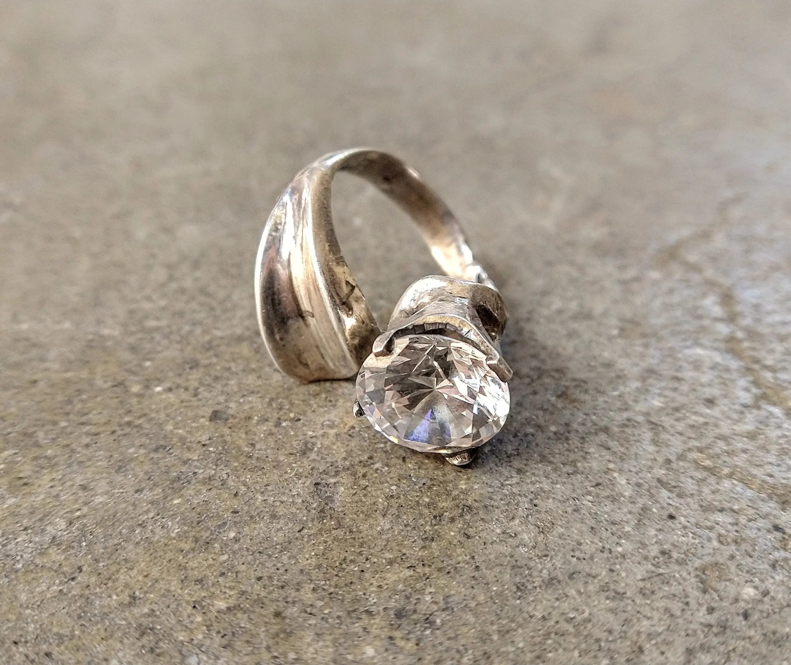 Sterling Silver Vintage Sterling Silver Ring Size 8 Modern Clear CZ Size ONE SIZE - 4 Thumbnail
