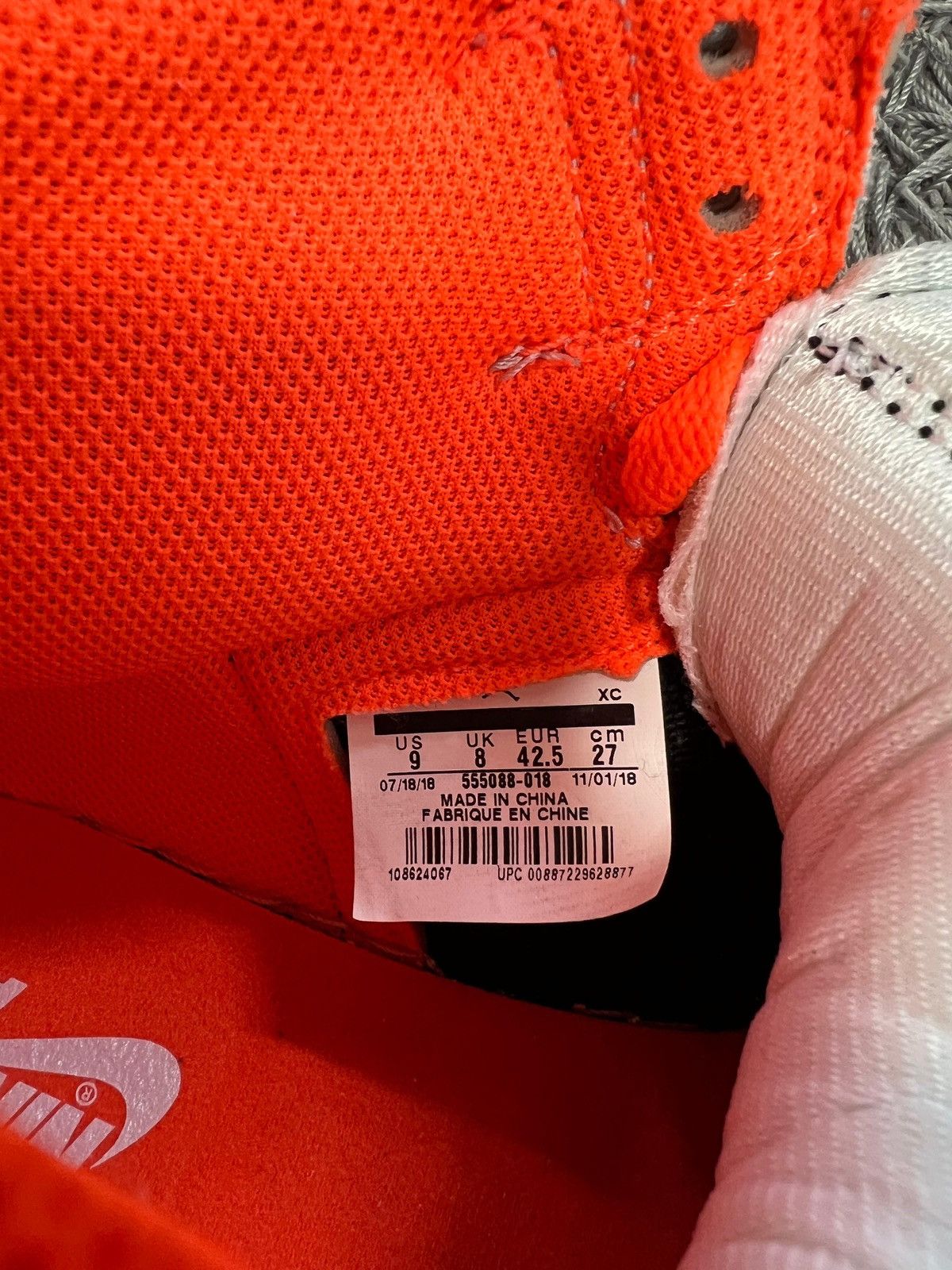 Nike Jorden 1 high Neutral grey hyper crimson Size US 9 / EU 42 - 8 Thumbnail
