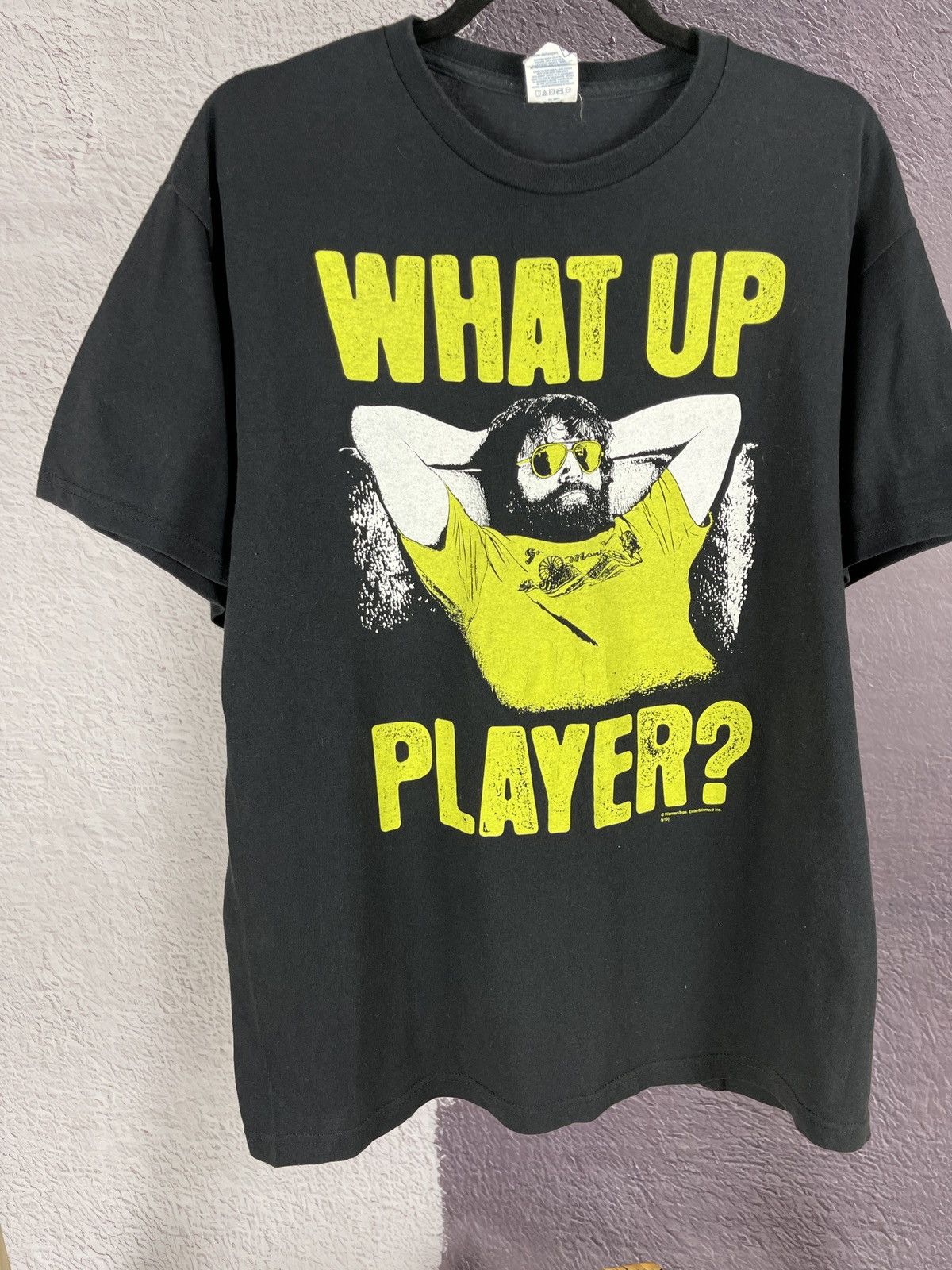 Delta Delta 2013 vintage Hangover Alan What Up Player? Tee Shirt Size US L / EU 52-54 / 3 - 3 Thumbnail