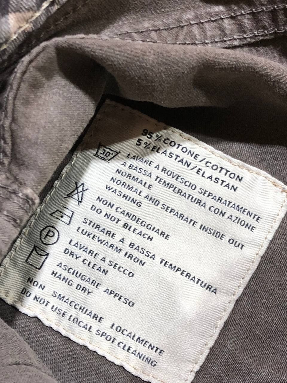 Burberry Vintage Burberry Distressed Jeans Size US 30 / EU 46 - 16 Thumbnail