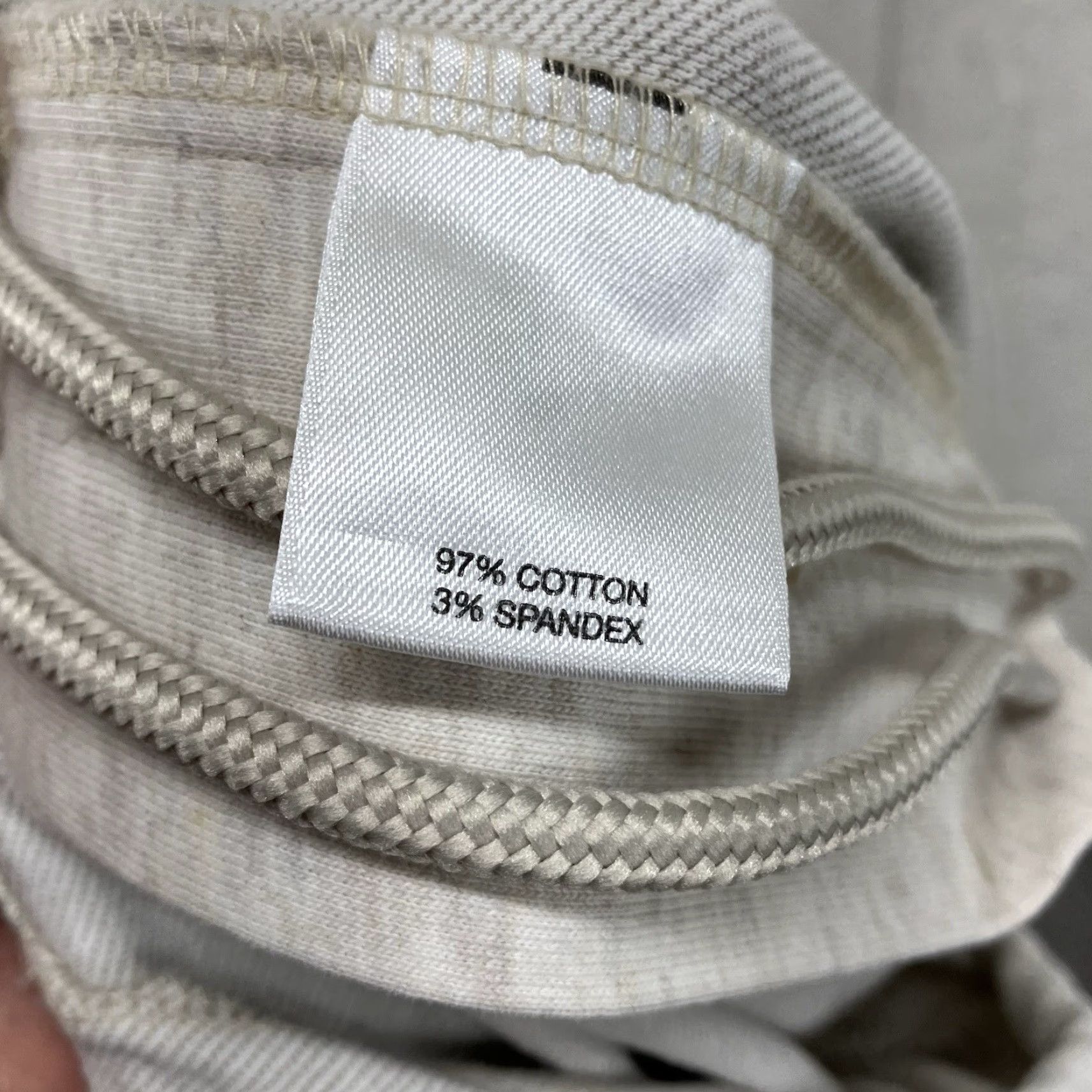 Vintage Crosby & Howard Men's Large Beige Chino Shorts Soft Stretch Drawstring 40x7 Casual Travel Summer Size US 33 - 4 Thumbnail