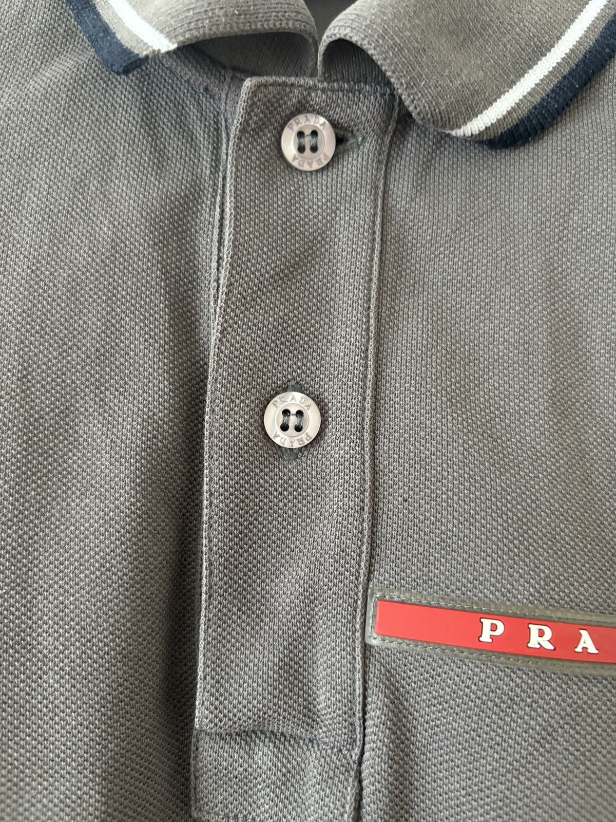Prada Prada Classic Red Tab Logo Gray Polo Shirt Size US S / EU 44-46 / 1 - 6 Thumbnail