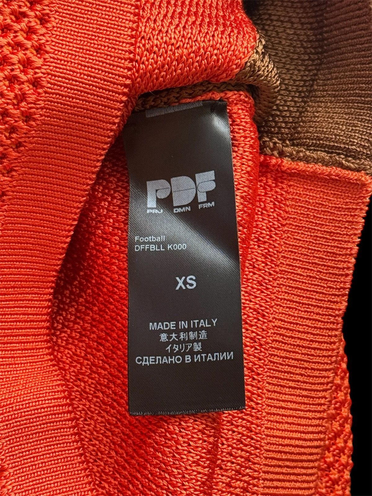 PDF PDF Channel Football K000 Orange jersey Size US XS / EU 42 / 0 - 7 Thumbnail