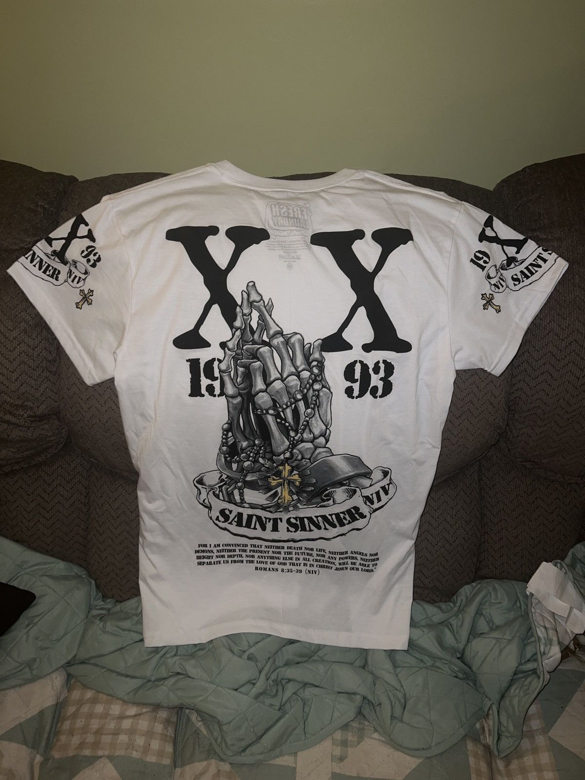 Hypebeast Fresh Laundry Saint Sinner Tee Size US M / EU 48-50 / 2 - 3 Thumbnail