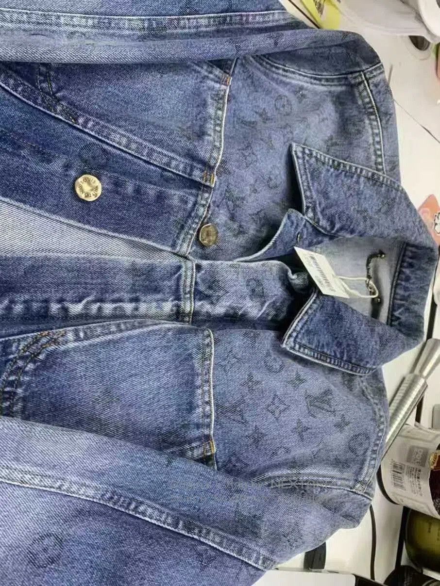 Louis Vuitton louis vuitton denim jacket with monogram pattern. Size US S / EU 44-46 / 1 - 5 Thumbnail
