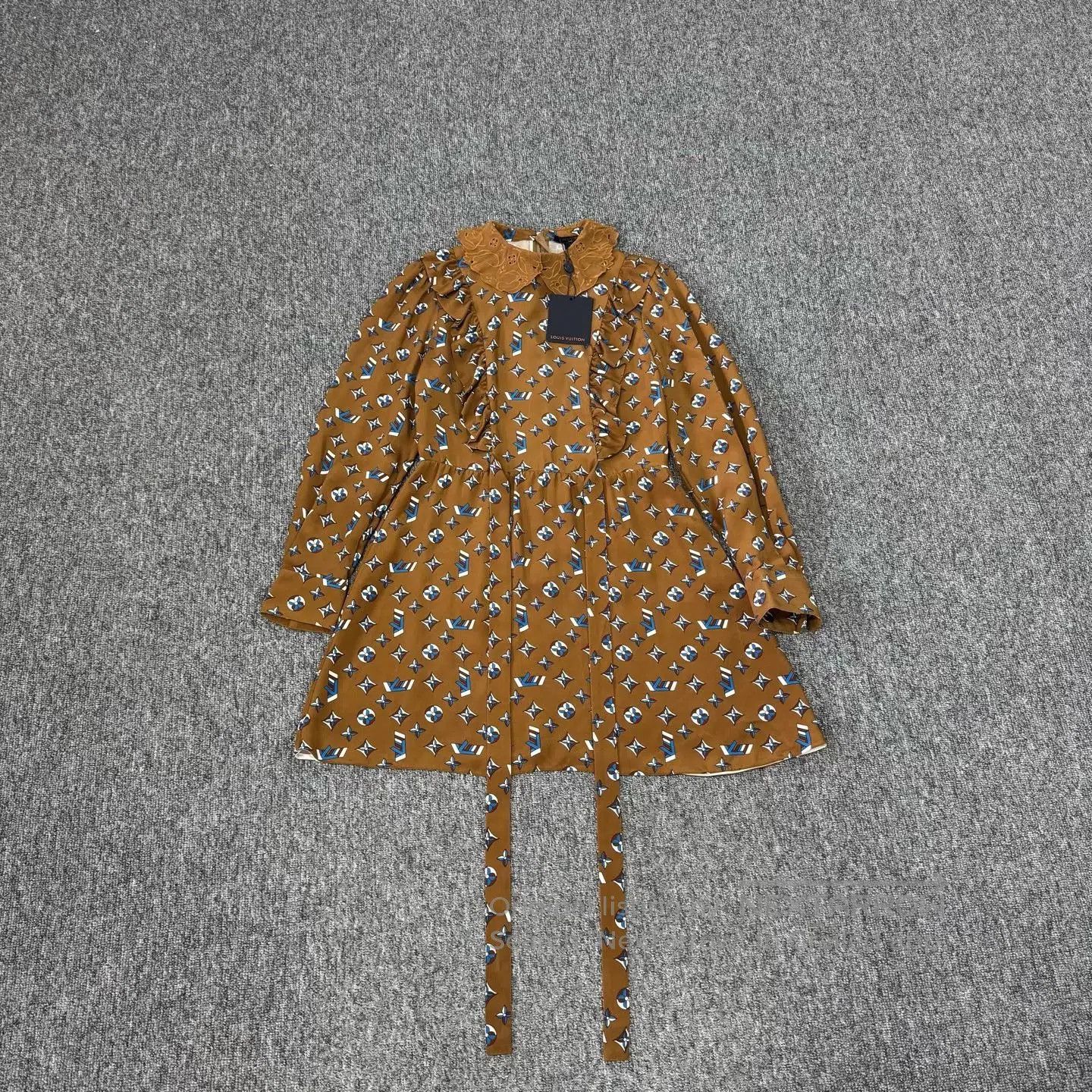 Louis Vuitton Louis Vuitton Full-print silk dress| Size S / US 4 / IT 40 - 1 Thumbnail