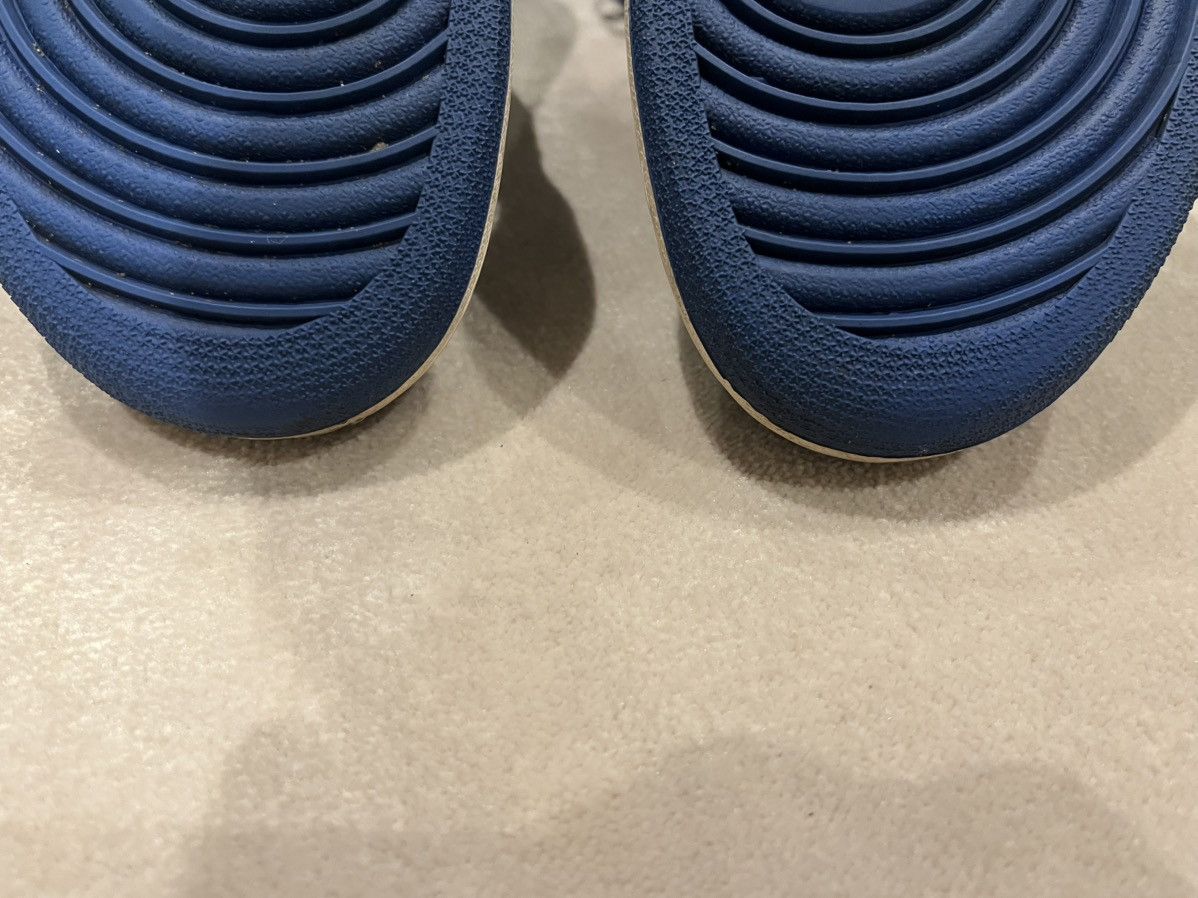 Nike RARE Jordan 1 “royal blue” 1/27000 release 2001 Size US 8.5 / EU 41-42 - 21 Thumbnail