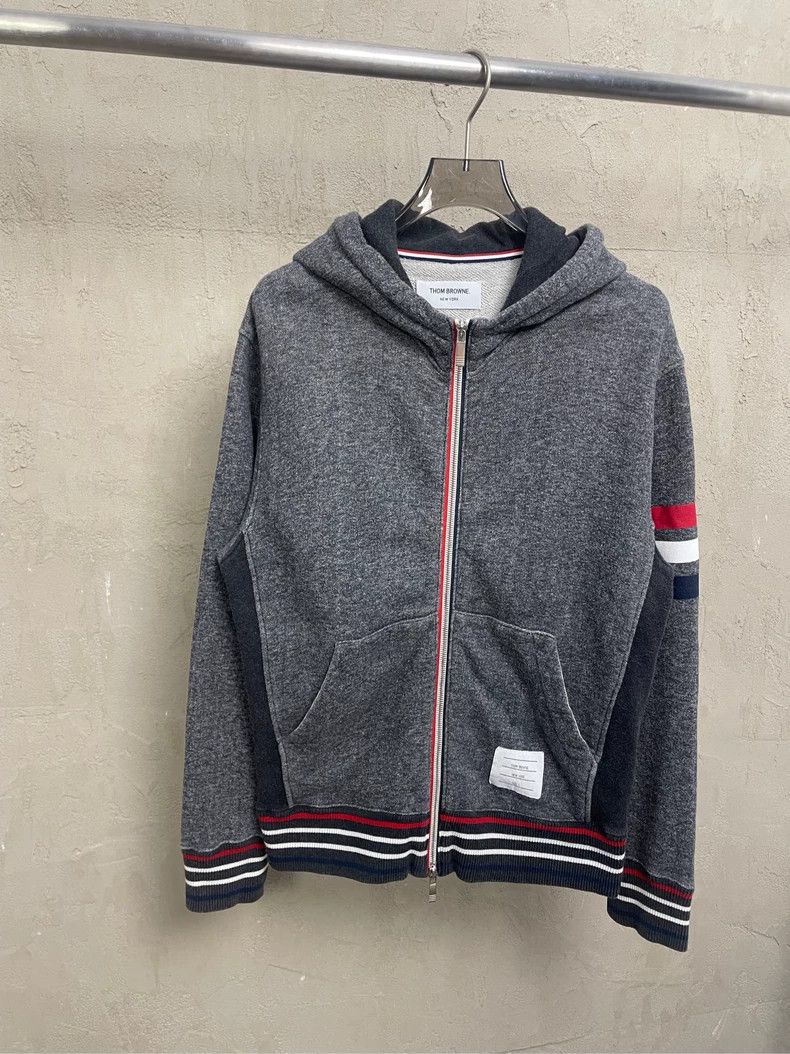 Thom Browne Thom Browne Gray striped zipper jacket 2505-Nextarrow Size US S / EU 44-46 / 1 - 1 Thumbnail