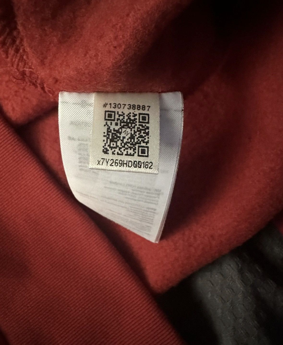 Adidas FC Bayern Essentials Trefoil Hoodie Size US M / EU 48-50 / 2 - 7 Thumbnail