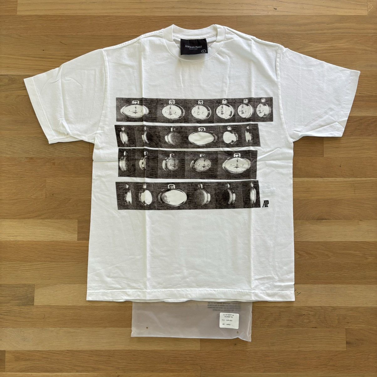 Audemars Piguet × Travis Scott Travis Scott Audemars Piguet Perpetual Calendar Tee Size US L / EU 52-54 / 3 - 1 Thumbnail