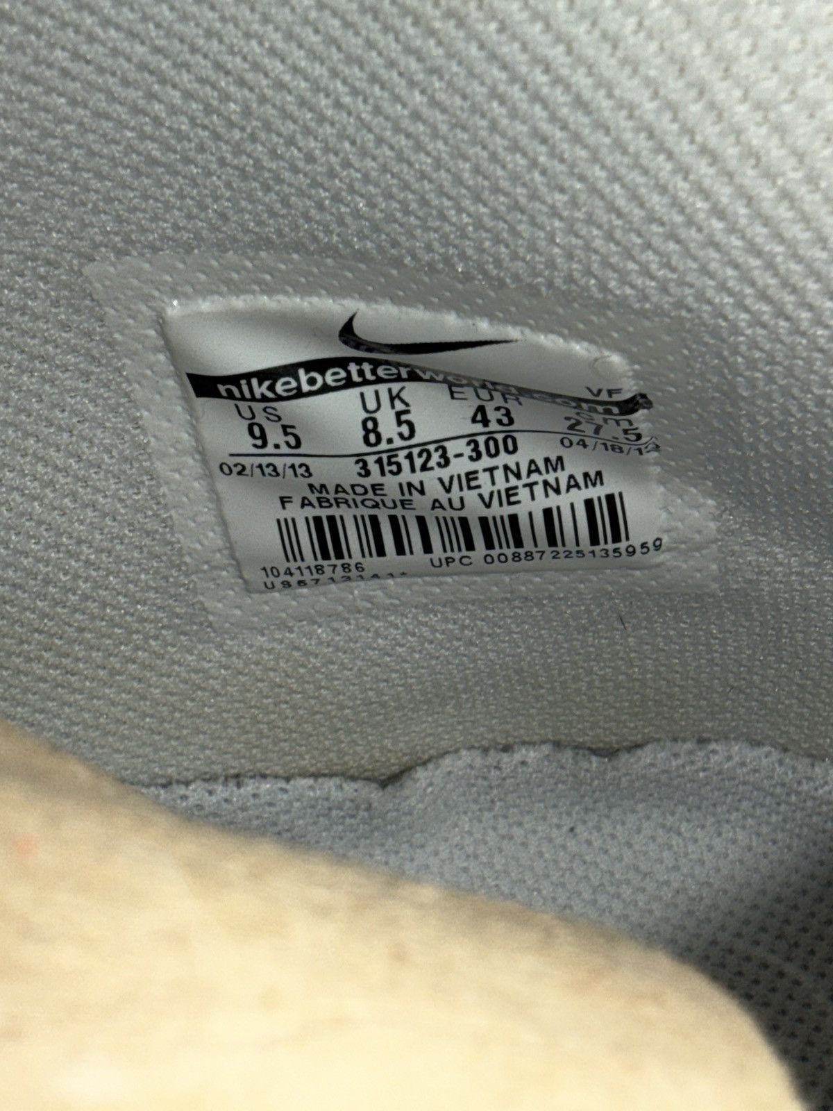 Nike Nike Air Force 1 Mid ‘07 Size US 9.5 / EU 42-43 - 2 Thumbnail