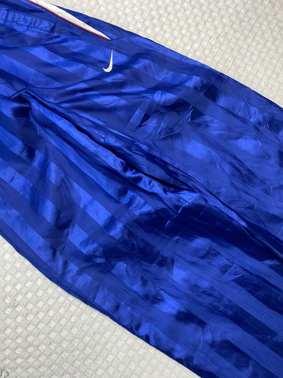 Billie Eilish × Nike 💥 VINTAGE NIKE 90S BAGGY WIDE LEG SWOOSH TRACK PANTS Y2K Size US 26 / EU 42 - 3 Thumbnail