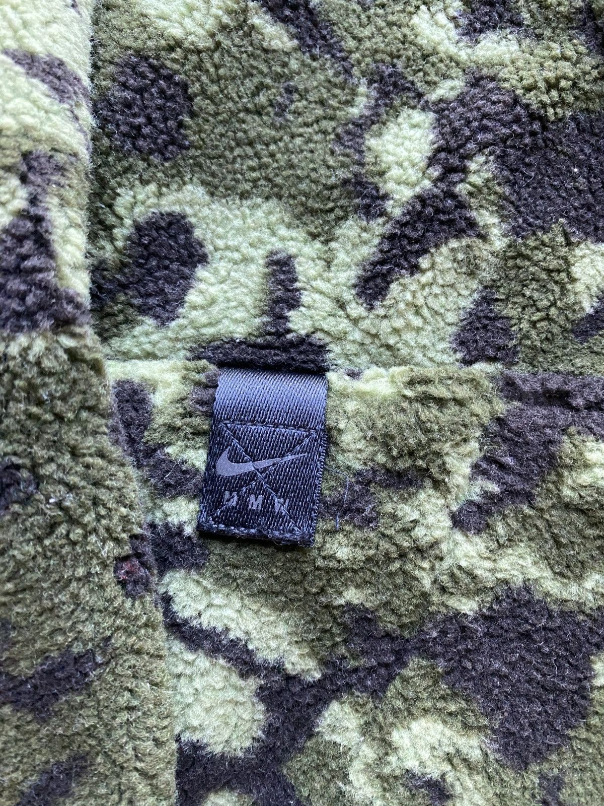 Alyx × Nike Nike x Matthew Williams of Alyx Camo Fleece Size XXL Size US XXL / EU 58 / 5 - 3 Thumbnail