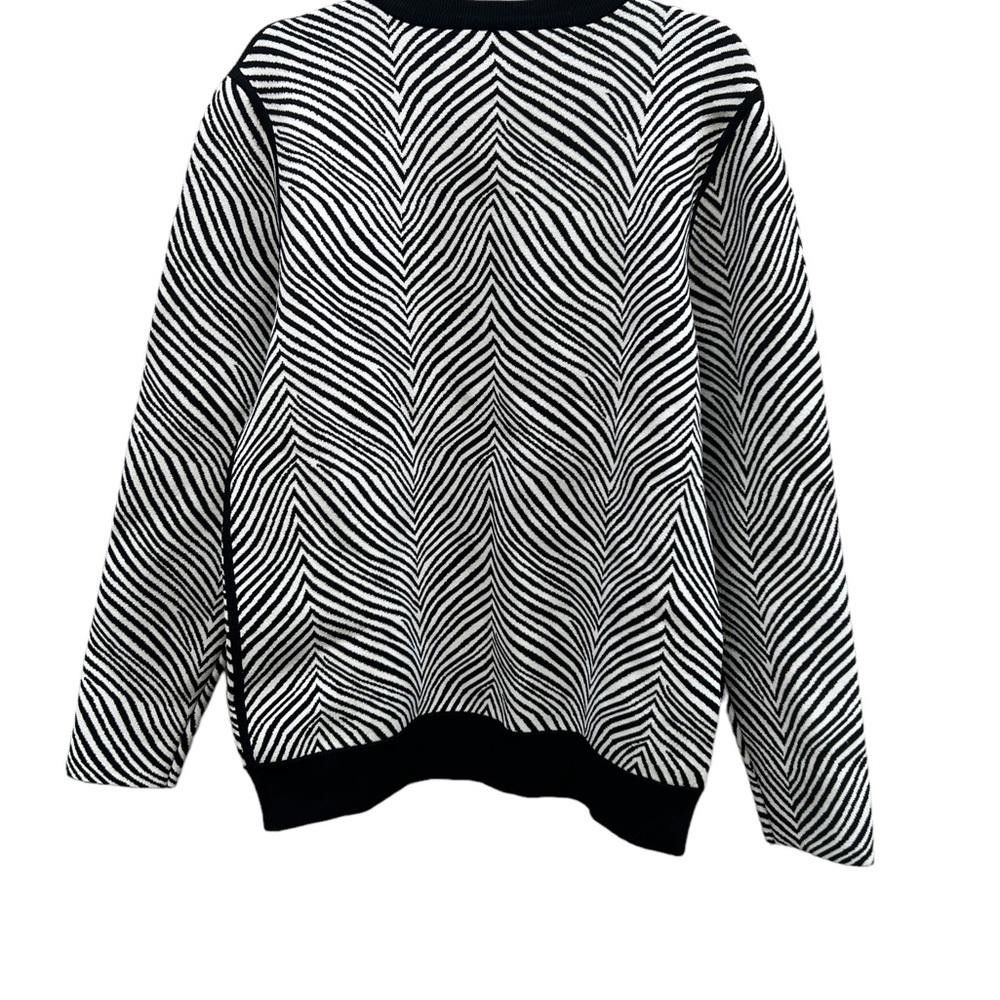 Opening Ceremony Opening Ceremony Barneys NY Zebra Crewneck Sweater NWT Size L / US 10 / IT 46 - 6 Thumbnail
