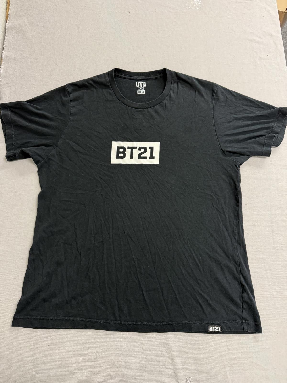 Uniqlo BTS Band Collab x Uniqlo T-shirt BT21 Characters - XL Size US XL / EU 56 / 4 - 2 Thumbnail