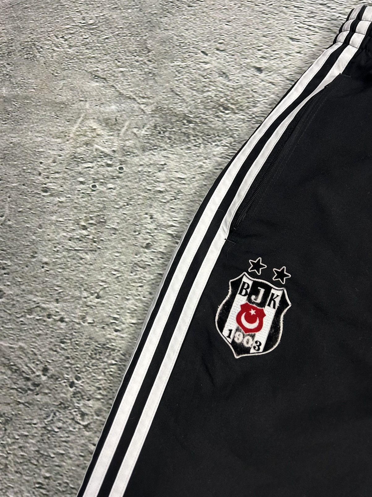 Adidas × Vintage Adidas Besiktas track pants black vintage 2000s Size US 30 / EU 46 - 2 Thumbnail