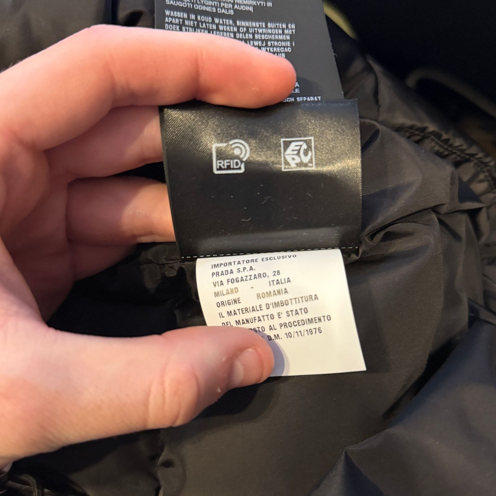 Prada Prada Padded Re-Nylon Puffer Vest Size US L / EU 52-54 / 3 - 10 Thumbnail