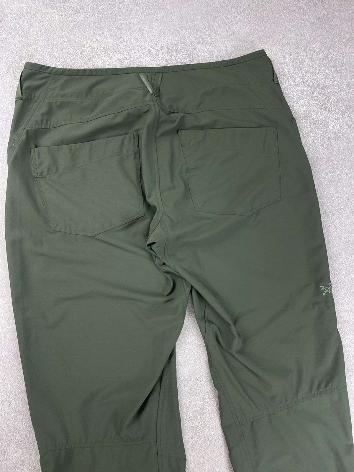 Arc'teryx Arc’teryx Telco Capri Hiking Pants Women’s Size 6 Size 28" / US 6 / IT 42 - 13 Thumbnail