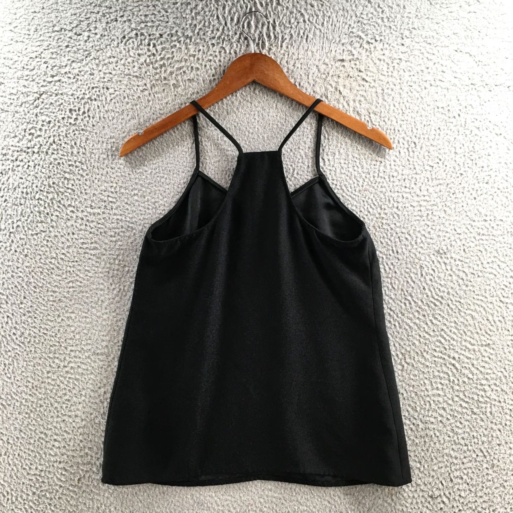 Banana Republic Banana Republic Camisole Womens XS Black Spaghetti Strap Tank Top Size XS / US 0-2 / IT 36-38 - 7 Thumbnail