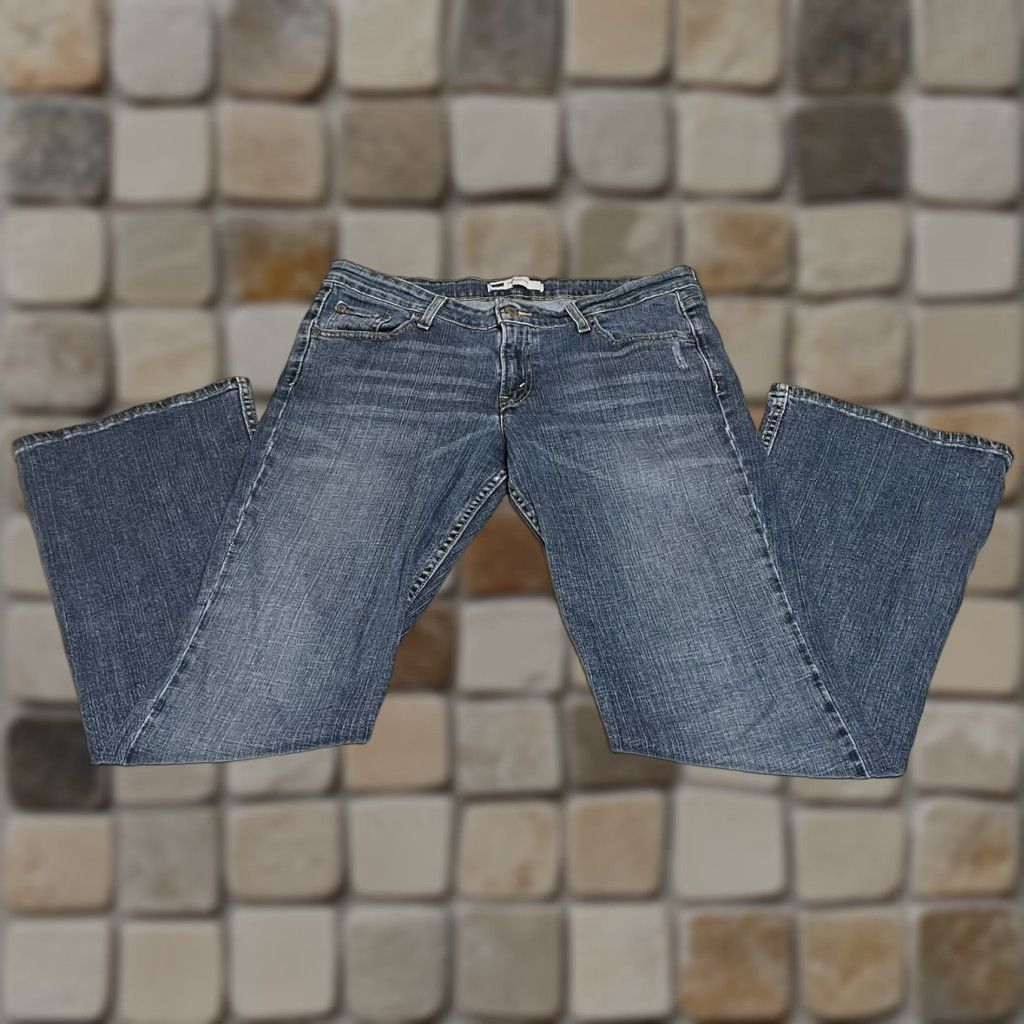 Levi's Levi's Jeans 518 Women Bootcut 34x31 Blue Denim Stretch Y2K Retro Vintage? Size 34" / US 12 / IT 48 - 1 Thumbnail