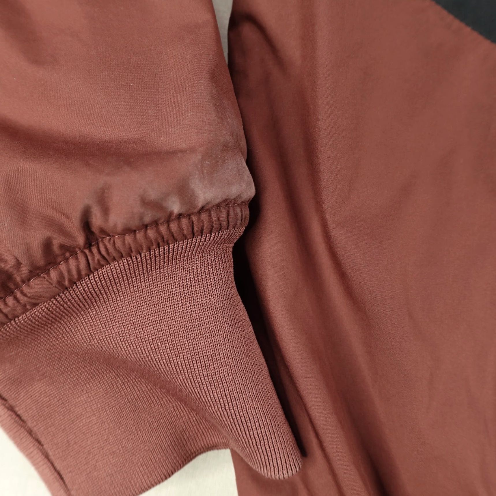 Nike Nike Jacket Mens XL Red Burgundy Colorblock Synthetic Fill Bomber Puffer Coat Size US XL / EU 56 / 4 - 6 Thumbnail