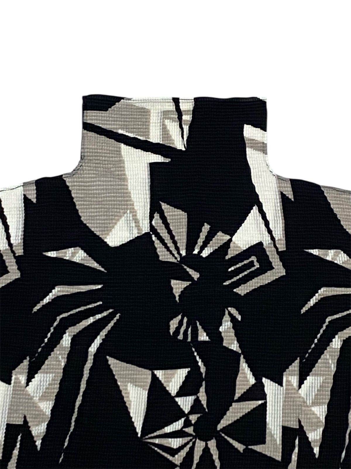 Issey Miyake Me Issey Miyake Pleated Geometiric Turtleneck Size M / US 6-8 / IT 42-44 - 7 Thumbnail