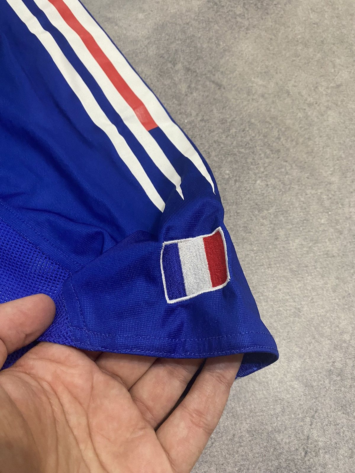Adidas France 2004/05 Home Football Shirt Soccer Jersey Adidas Size US XL / EU 56 / 4 - 7 Thumbnail