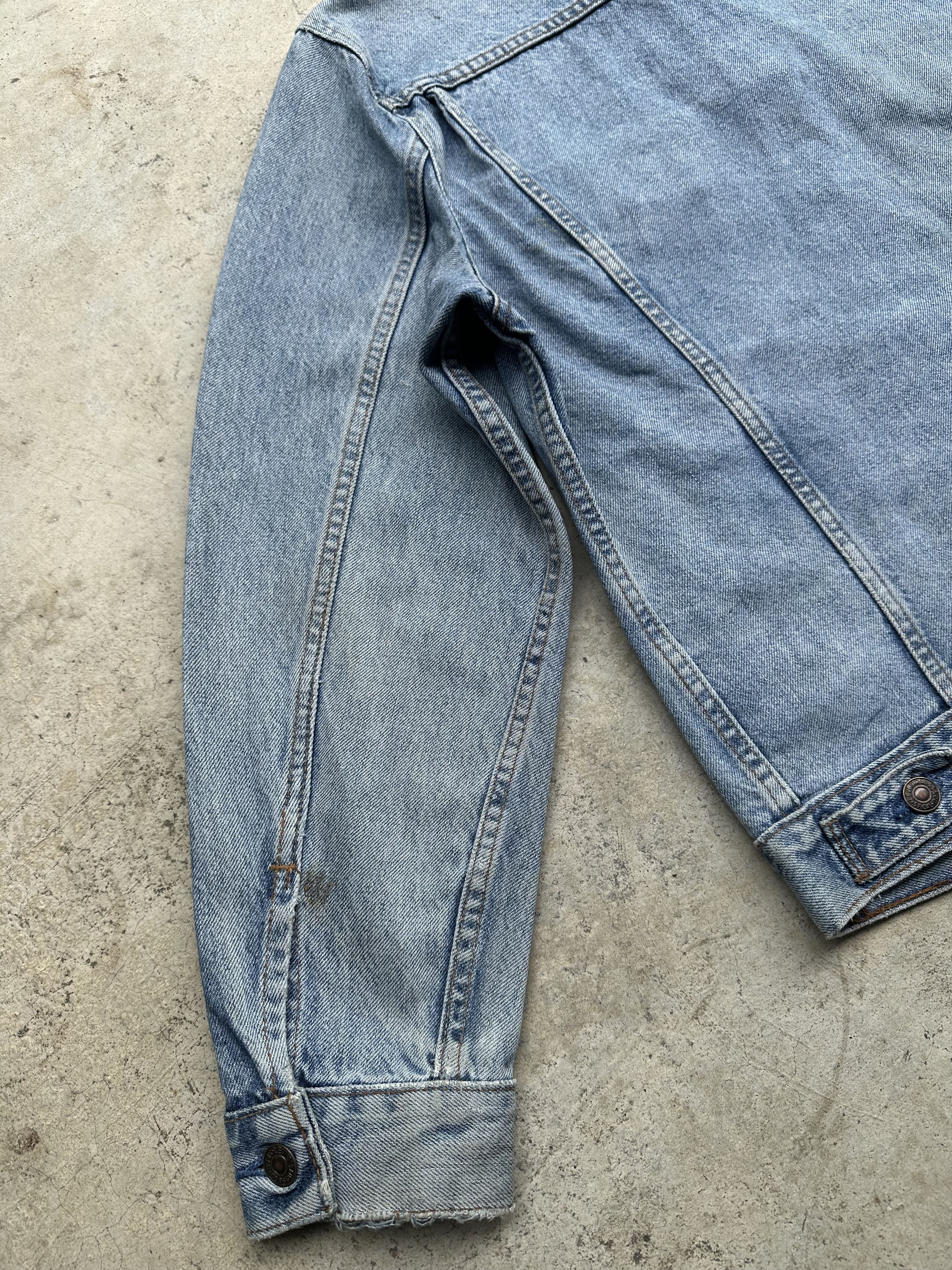Levi's Vintage Levi’s Trucker Jacket Lot 75506 Distressed Jeans Size US M / EU 48-50 / 2 - 9 Thumbnail