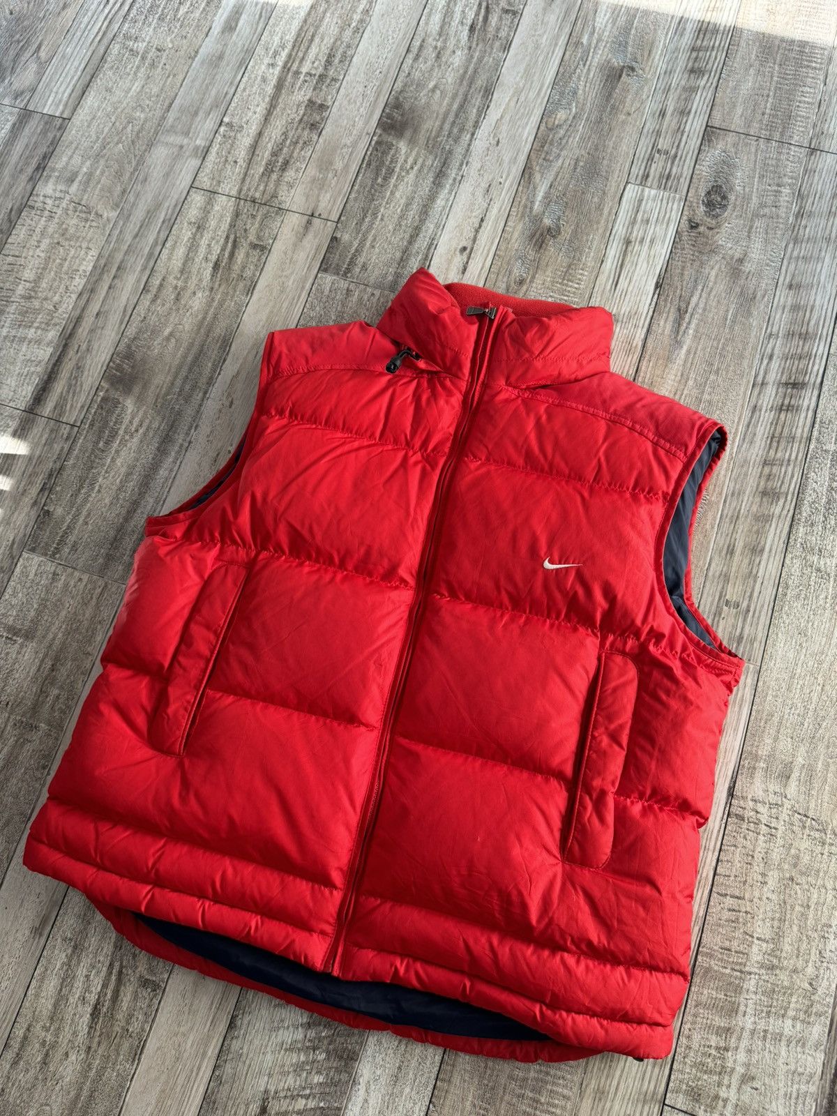 Nike × Vintage Nike red vintage vest Size US L / EU 52-54 / 3 - 1 Thumbnail