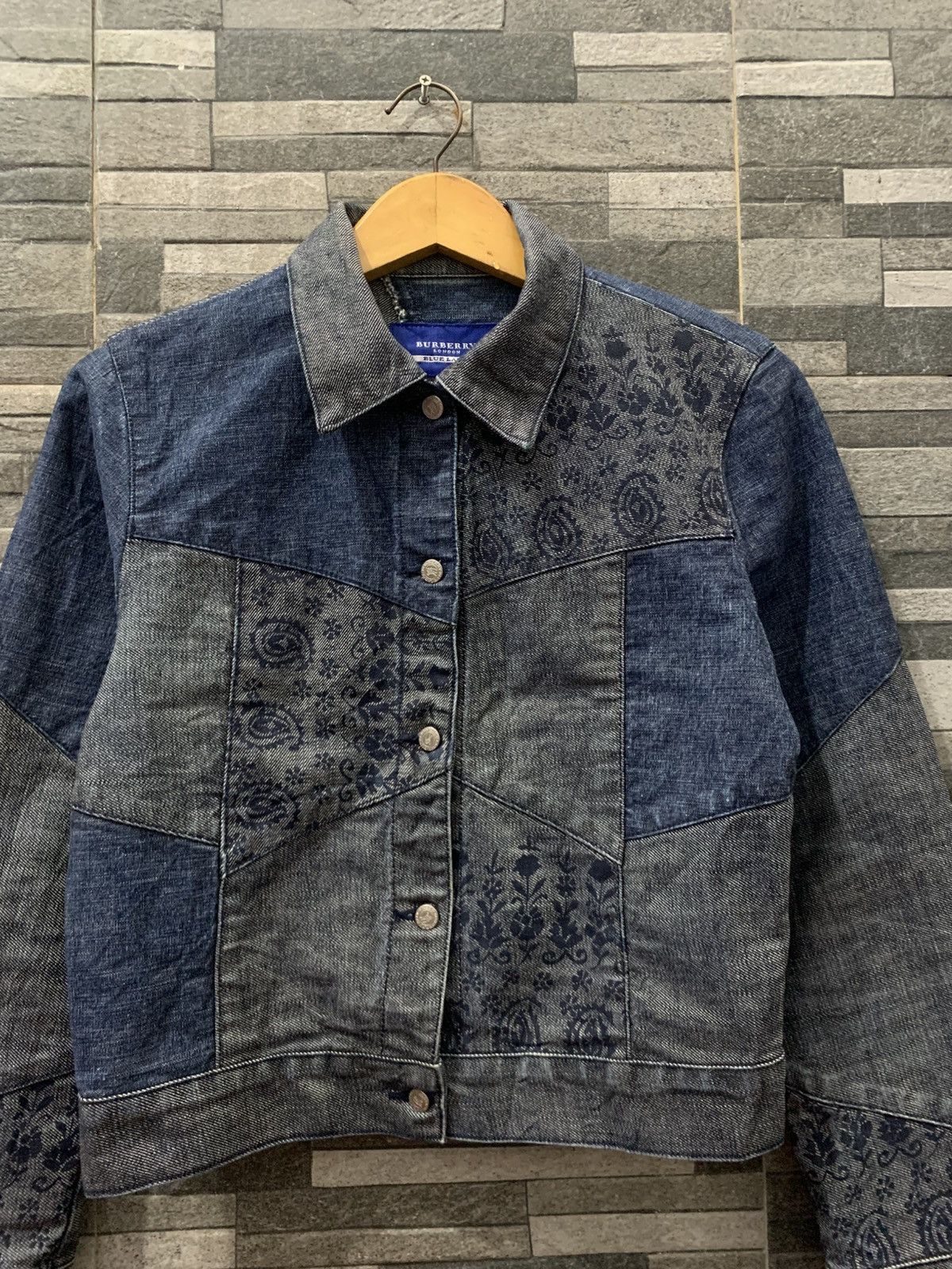 Burberry Burberry Blue Label Patchwork Denim Jacket Size S / US 4 / IT 40 - 1 Thumbnail