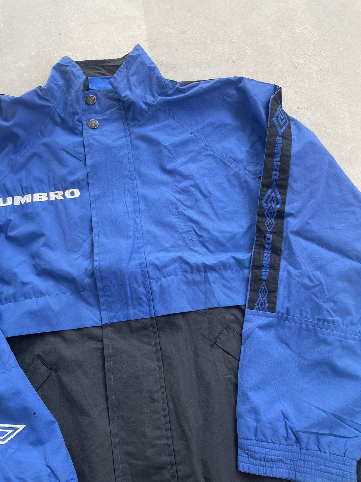 Umbro VINTAGE UMBRO NYLON SWEATER Size US M / EU 48-50 / 2 - 3 Thumbnail