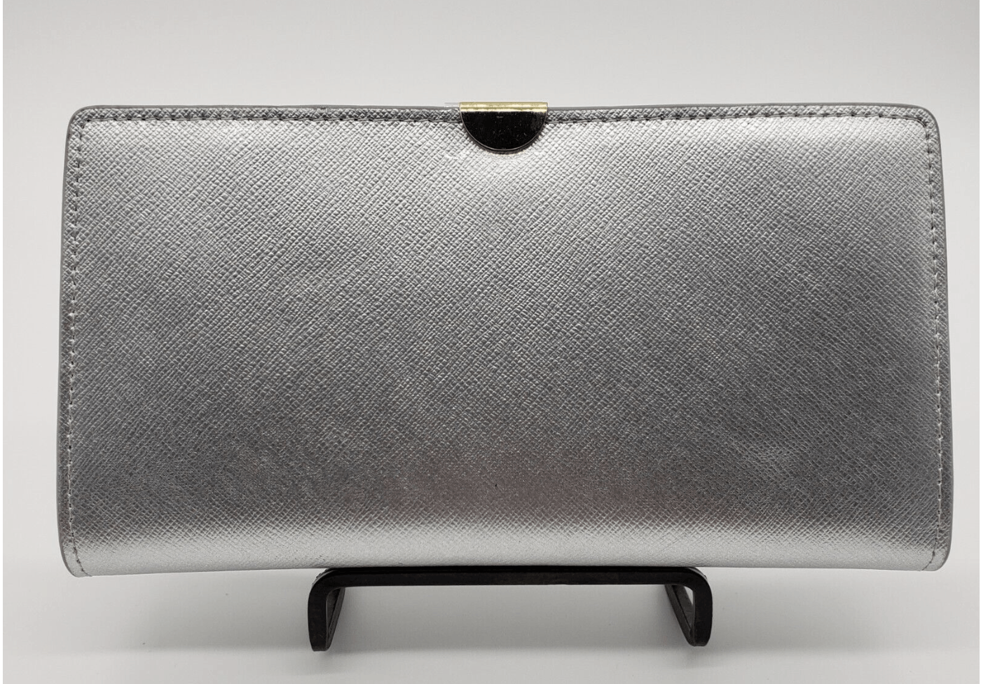 Neiman Marcus Silver BiFold Wallet NWT Size ONE SIZE - 5 Thumbnail