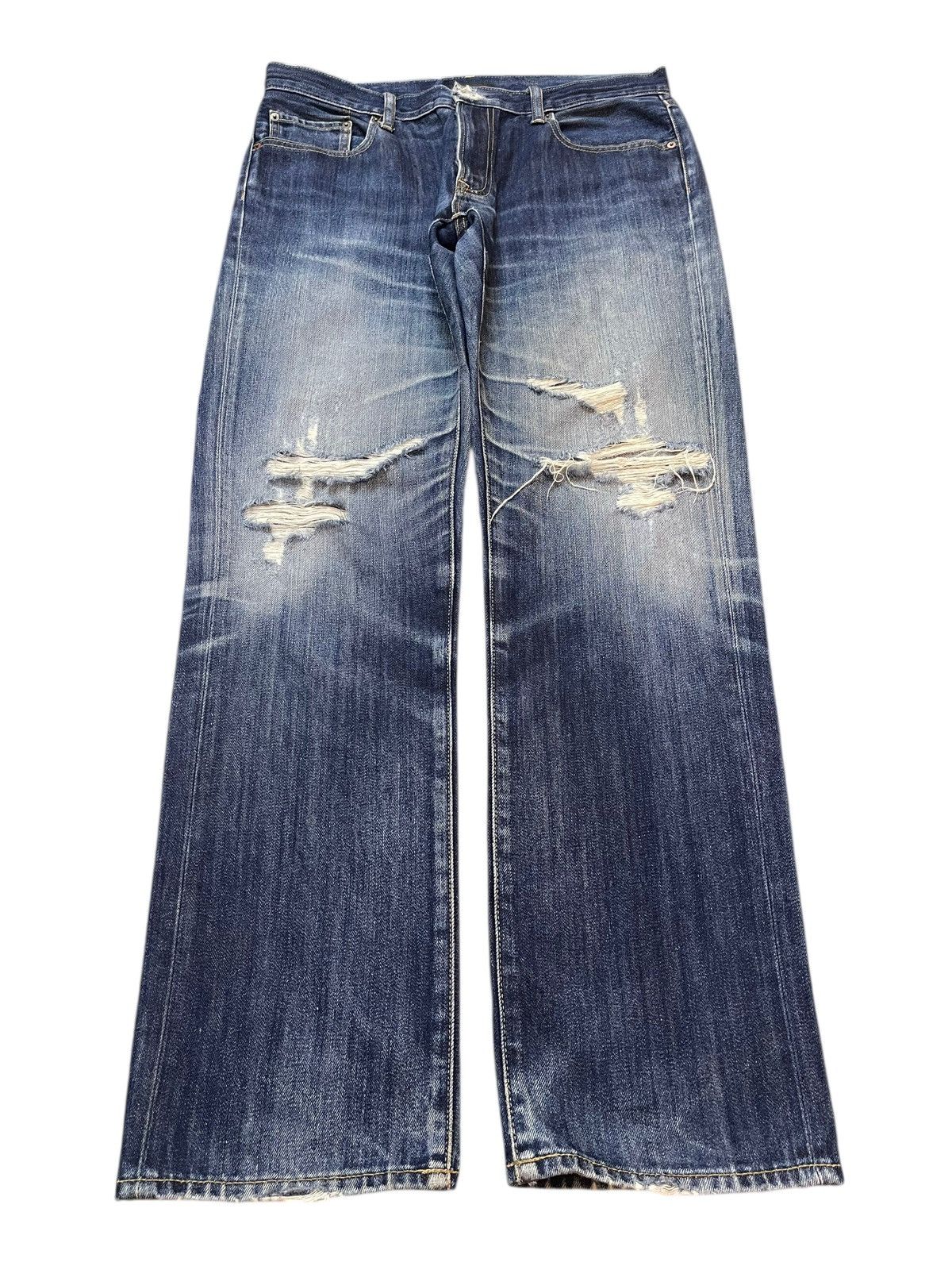 Uniqlo Vintage Japanese Uniqlo Blue Faded Wash Distressed Jeans Size US 36 / EU 52 - 1 Thumbnail