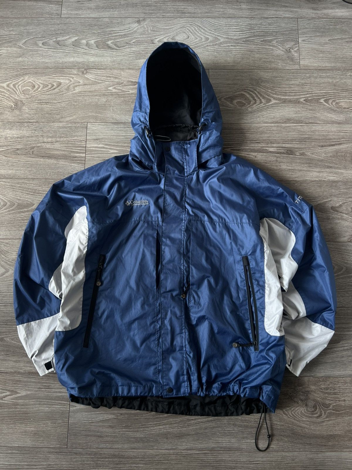 Columbia × Vintage ‼️Vintage Columbia Titanium Tech Omni Waterpoof Jacket‼️ Size US XL / EU 56 / 4 - 9 Thumbnail