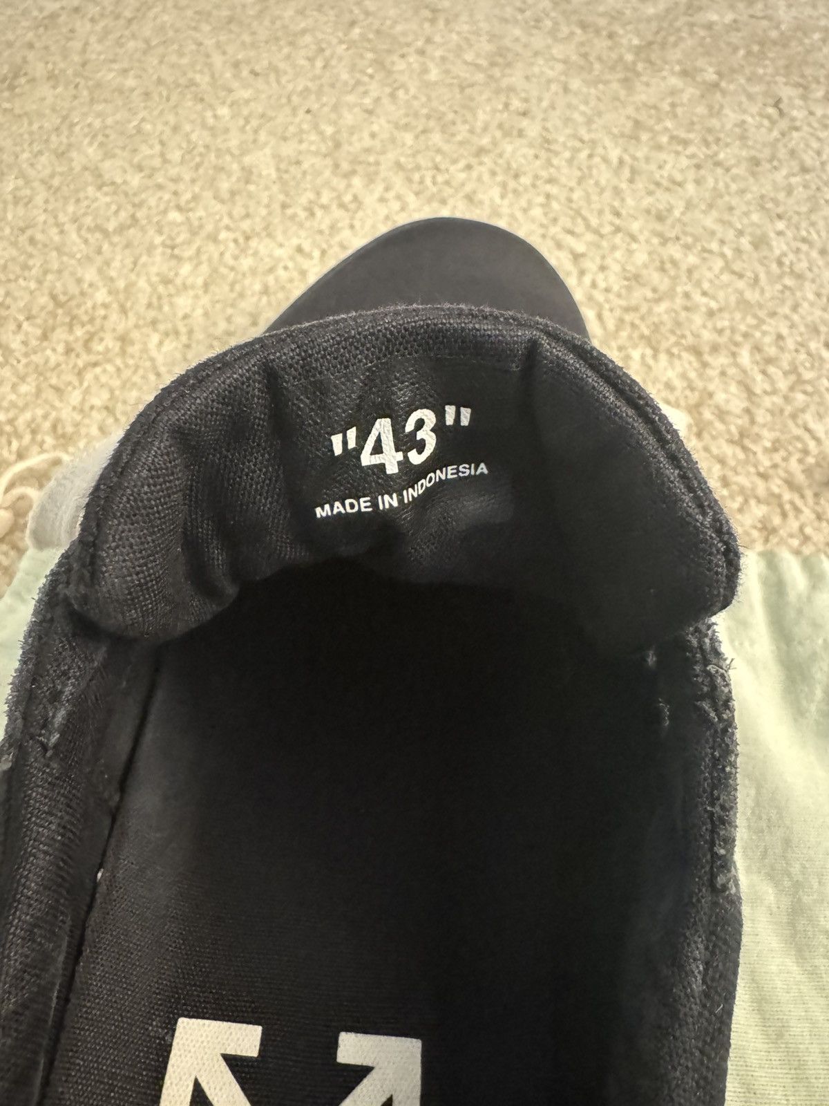 Off-White OFF WHITE VULCANISED LOW (UPDATED STRIPES) - 43 Size US 10 / EU 43 - 12 Thumbnail