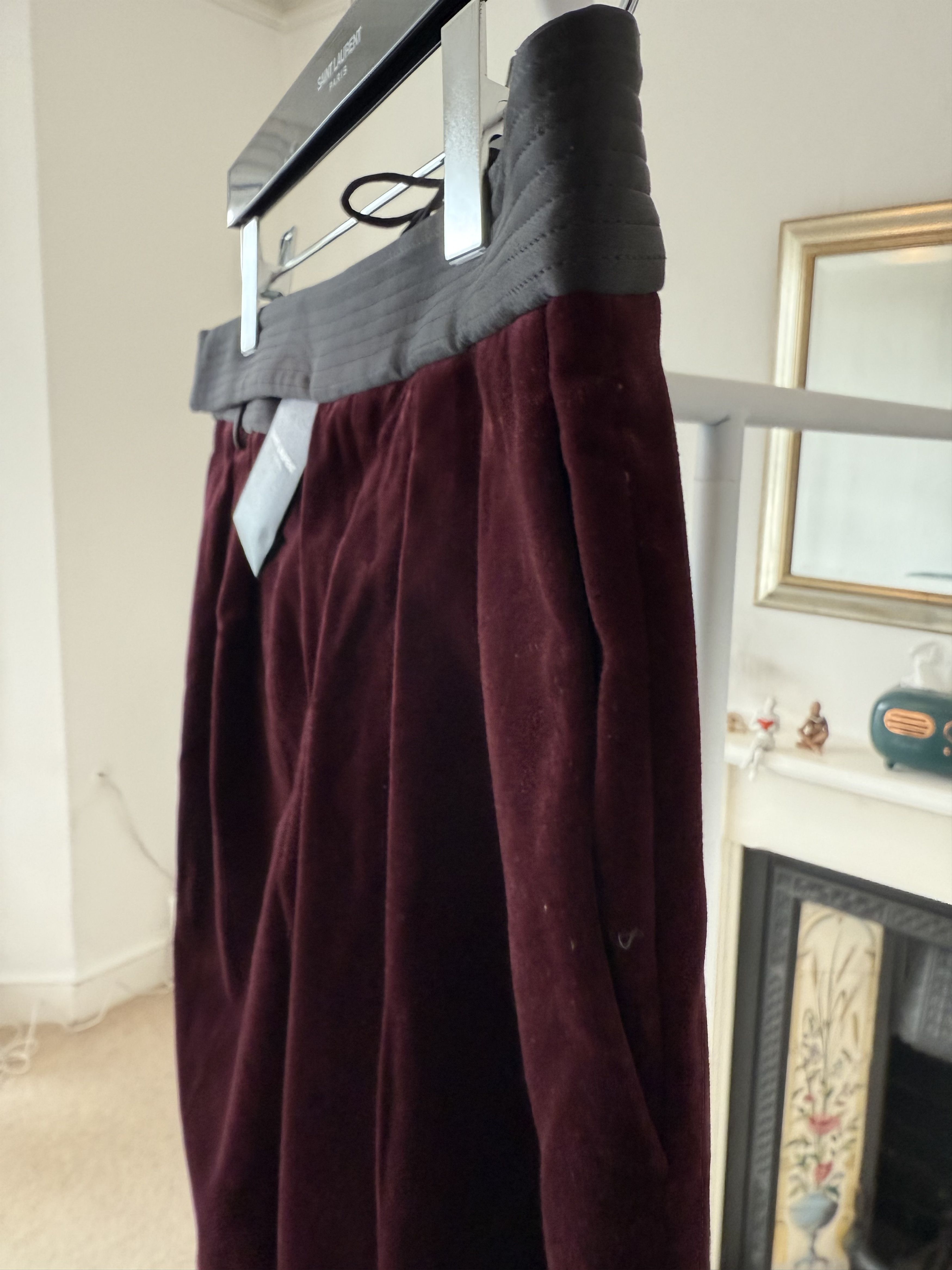 Saint Laurent Paris FW22' Saint Laurent Carrot-fit Velvet Pants Size US 30 / EU 46 - 12 Thumbnail