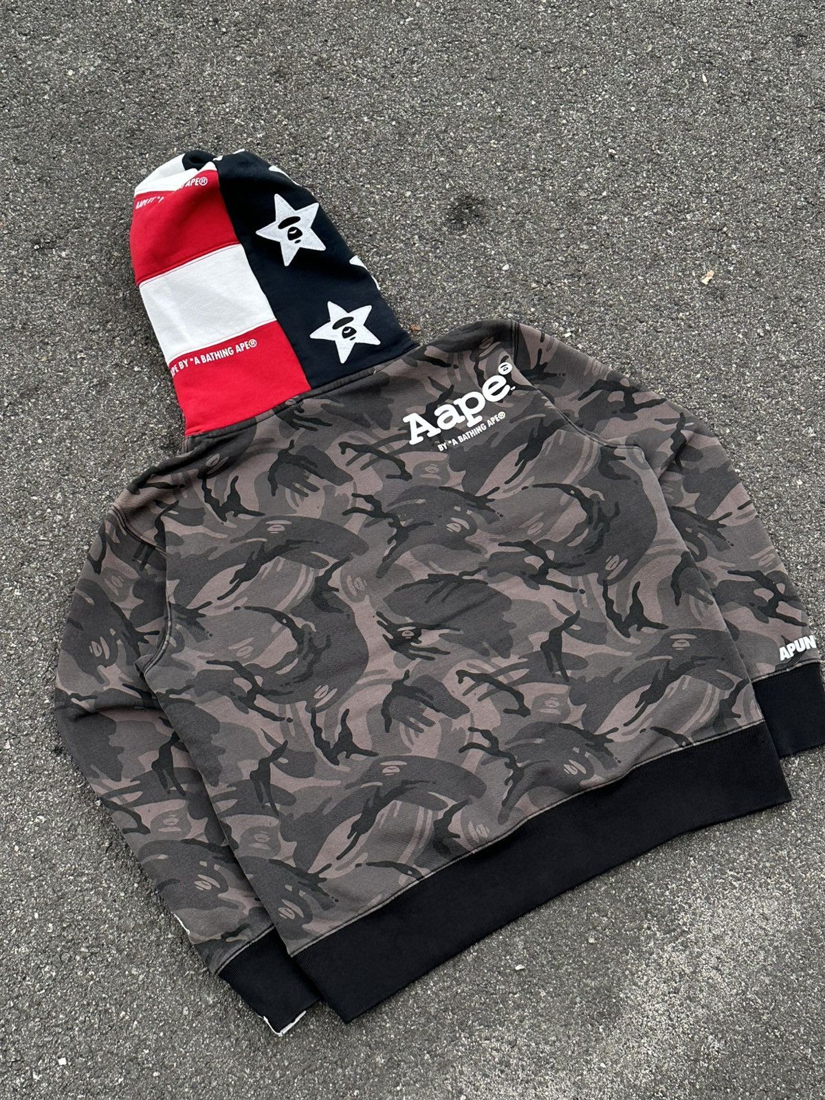 Aape AAPE by A Bathing Ape camouflage hoodie. Size US L / EU 52-54 / 3 - 4 Thumbnail