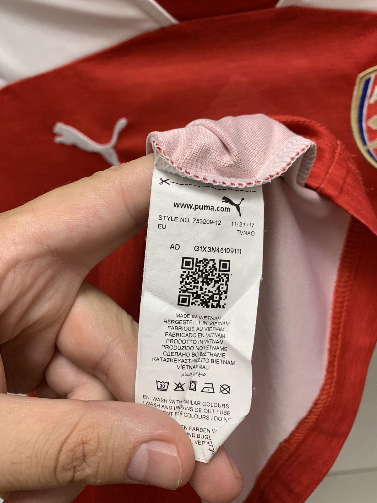 Puma Puma Arsenal soccer jersey M sz Size US M / EU 48-50 / 2 - 5 Thumbnail