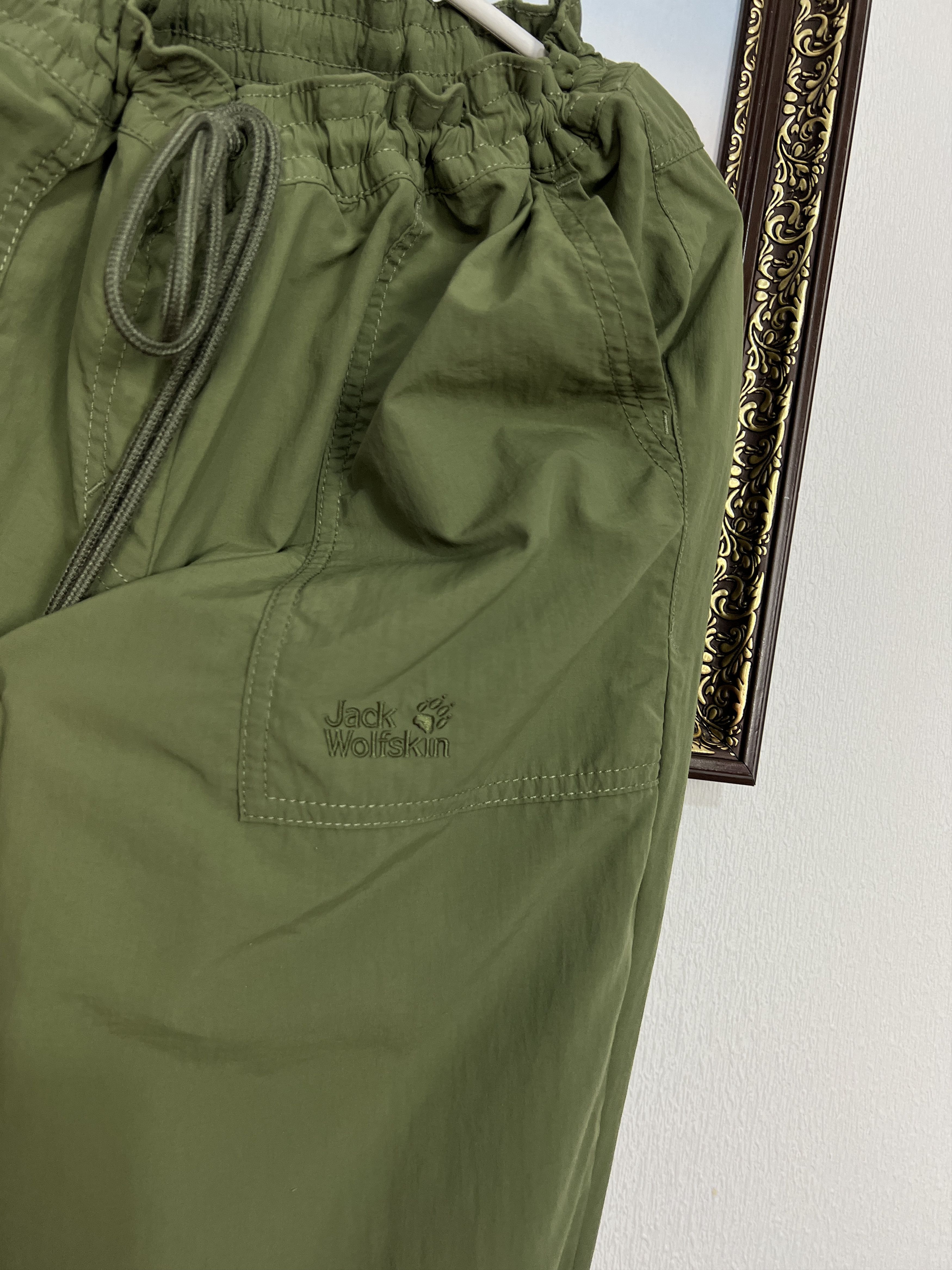 Jack Wolfskin Outdoors Women Hiking Pants Green Khaki Windbreaker Rare XL Size 36" / US 14 / IT 50 - 3 Thumbnail