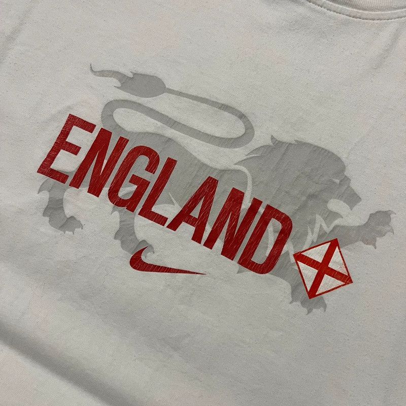 Nike Vintage Nike England Center Swoosh T-Shirt Retro Y2K 00s Size US M / EU 48-50 / 2 - 3 Thumbnail