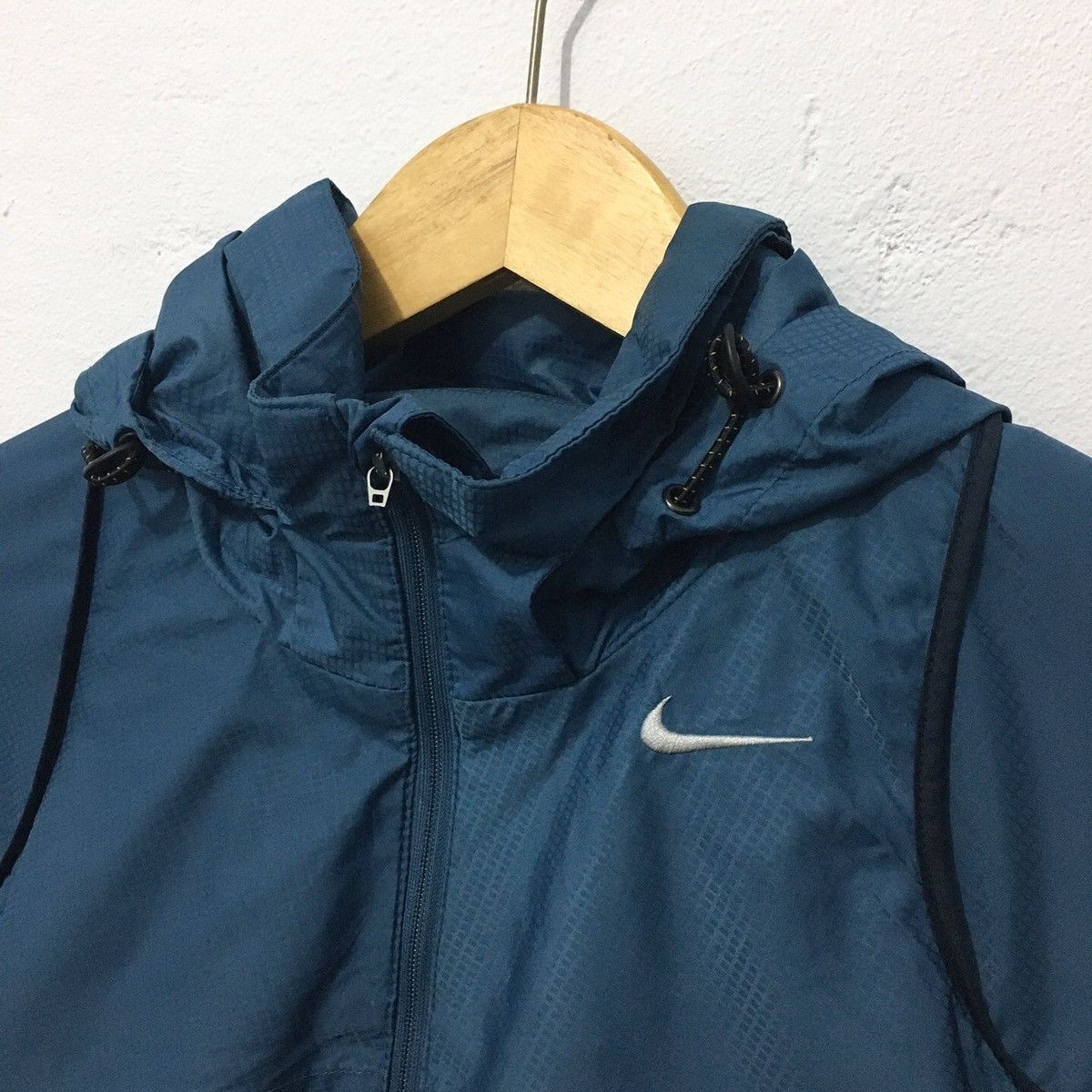 Nike 💥SOLD💥 Nike Swoosh Clima-Fit Jacket Y2k Size US M / EU 48-50 / 2 - 12 Thumbnail