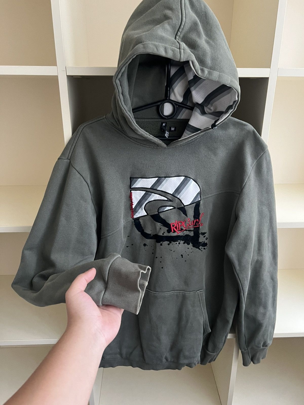 Rip Curl Vintage Rip Curl Surf Hoodie Size M Size US M / EU 48-50 / 2 - 6 Thumbnail
