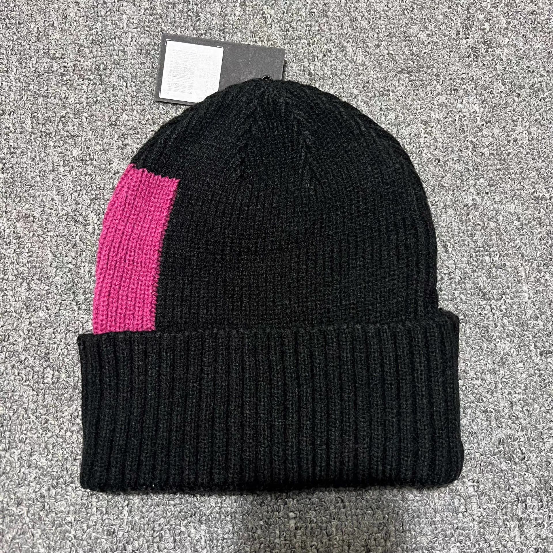 Stussy Stussy vintage contrast patch embroidered knit beanie Q7 Size ONE SIZE - 5 Thumbnail
