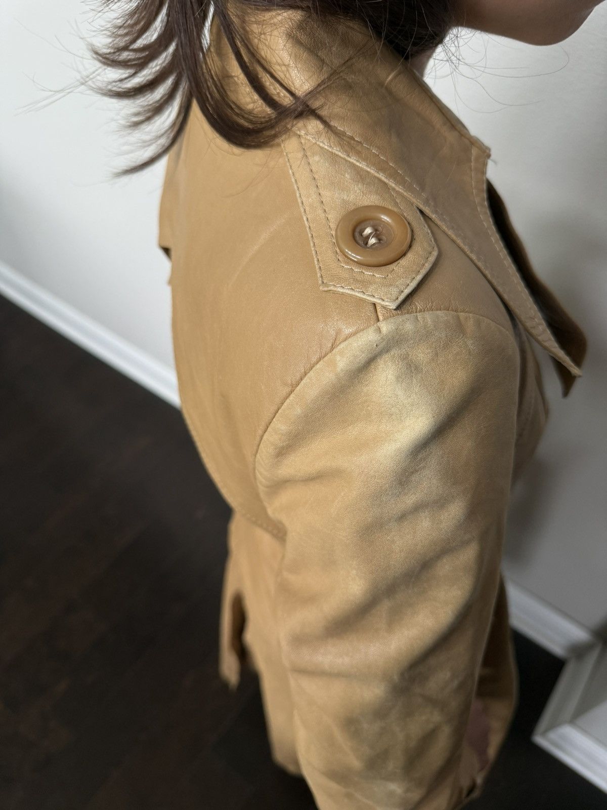 Other Vintage 1960sEuro Camel Leather Double Breasted Trench Coat Size M / US 6-8 / IT 42-44 - 9 Thumbnail